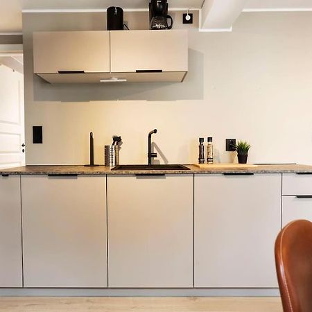 New! Modern Apartment In Historic Area Of Bergen! Экстерьер фото
