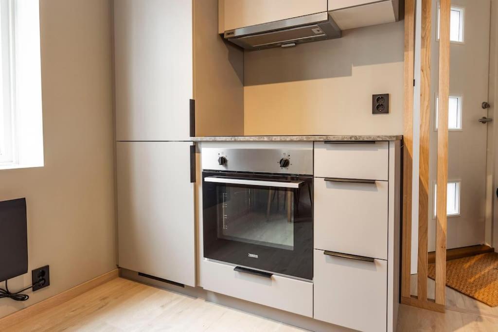 New! Modern Apartment In Historic Area Of Bergen! Экстерьер фото
