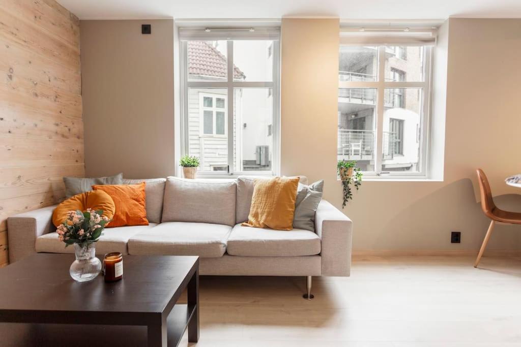 New! Modern Apartment In Historic Area Of Bergen! Экстерьер фото
